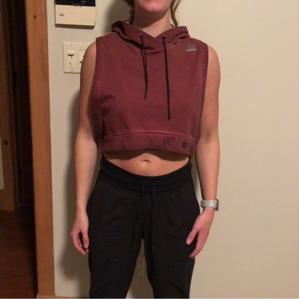 Reebok Women's Sleeveless Cropped Hoodie - Picture 2 of 8